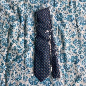 Charles Tyrwhitt Blue Luxury Diamond Classic Tie